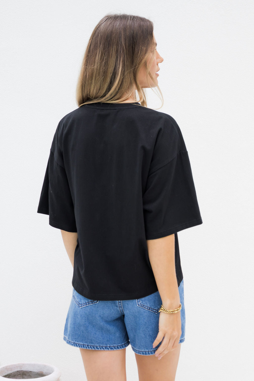 Koah Boxy-Fit Tee - Black