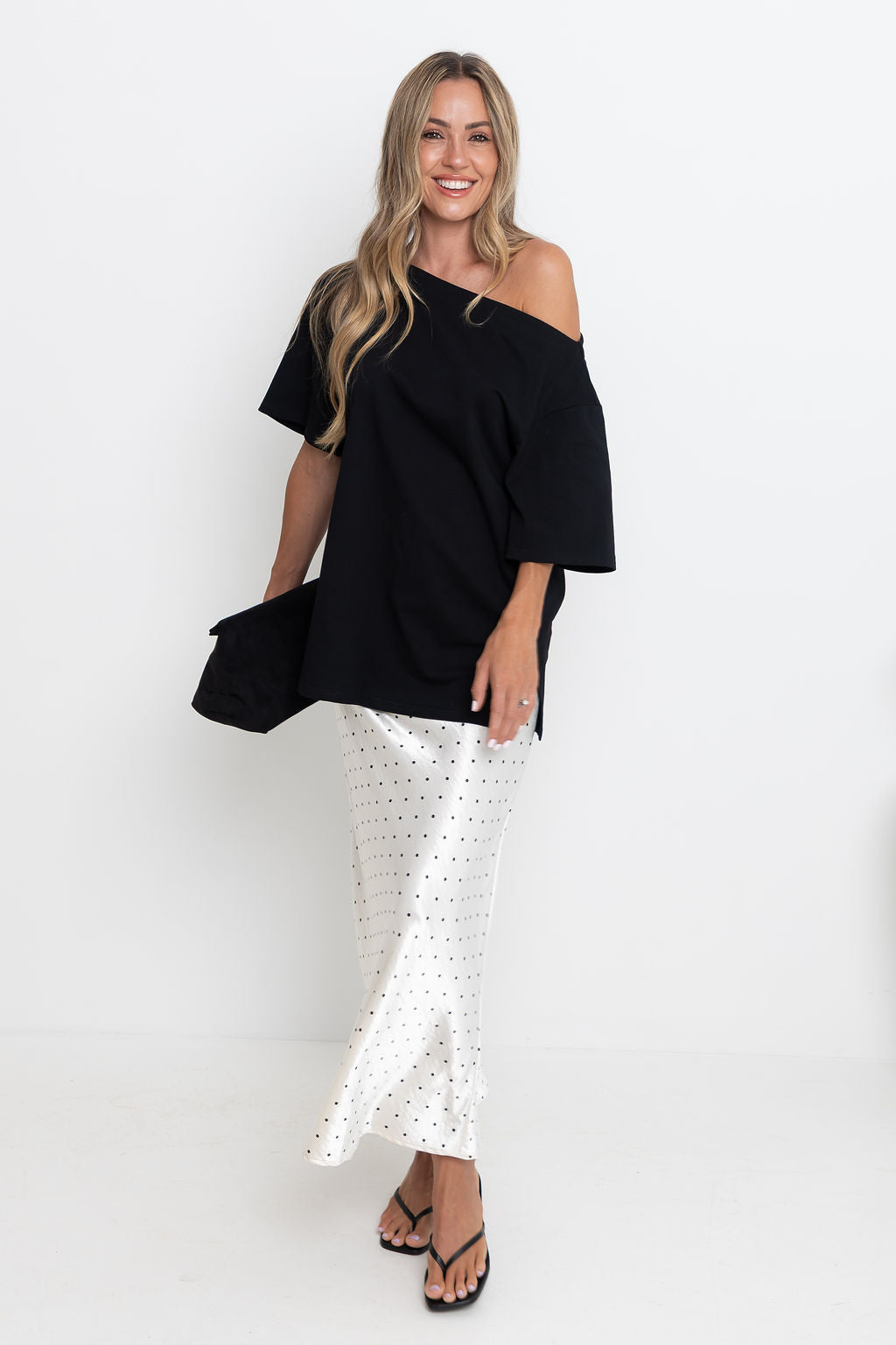 Arden Off-The-Shoulder Tee - Black