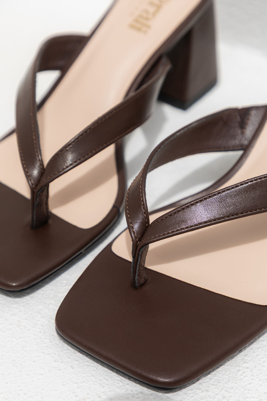 Stoked Block Heel Thongs - Chocolate Brown