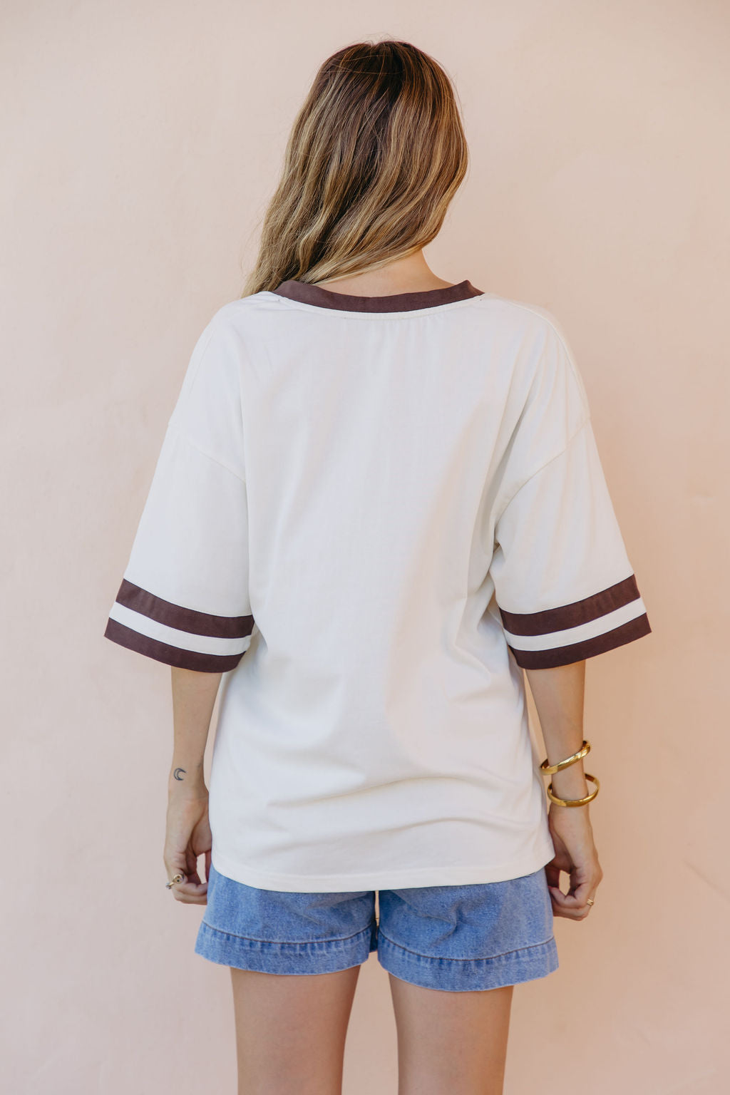 Stevie Relaxed-Fit V-Neck Tee - Butter and Chocolate