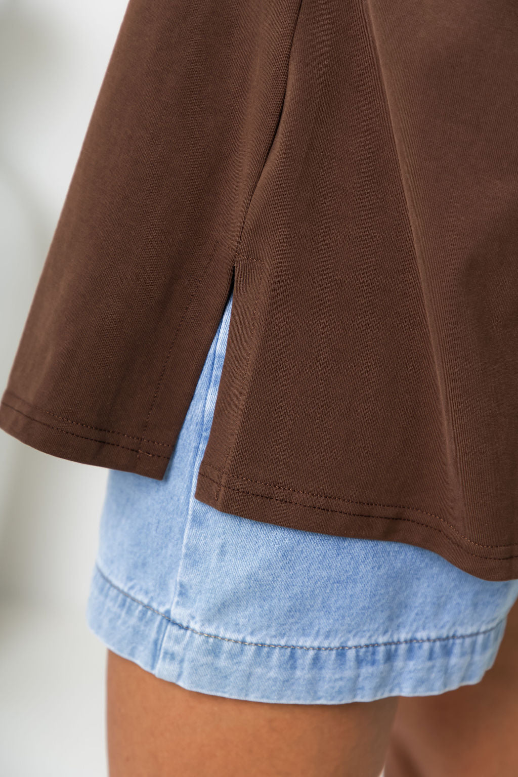 Arden Off-The-Shoulder Tee - Chocolate