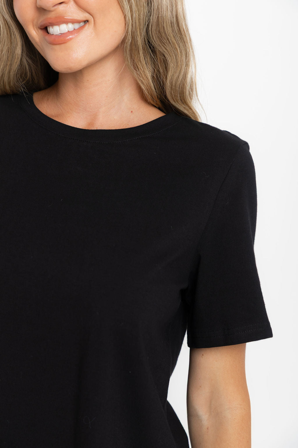 Baylee Basic Tee - Black